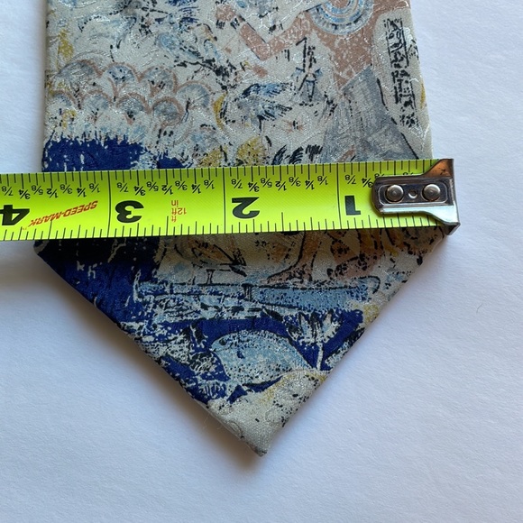 British Museum 100% Silk necktie tie, Egyptian design, nice long 58” x 3.75” - Picture 4 of 9